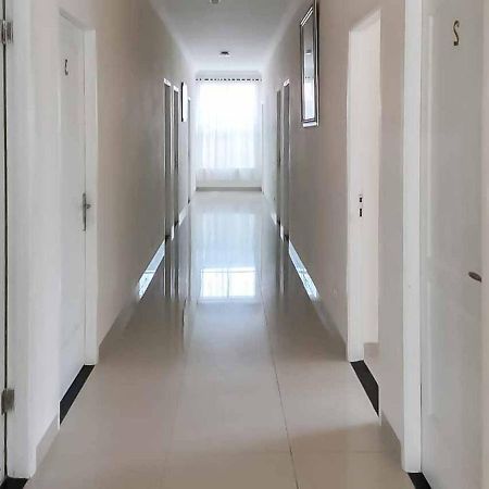 Wisma Talenta Mitra Reddoorz Cakarta Dış mekan fotoğraf