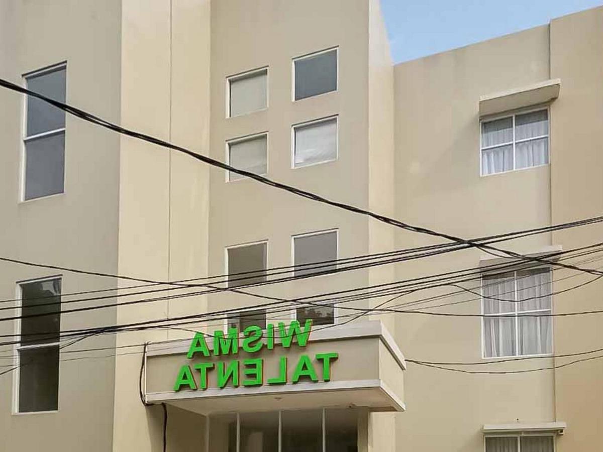 Wisma Talenta Mitra Reddoorz Cakarta Dış mekan fotoğraf