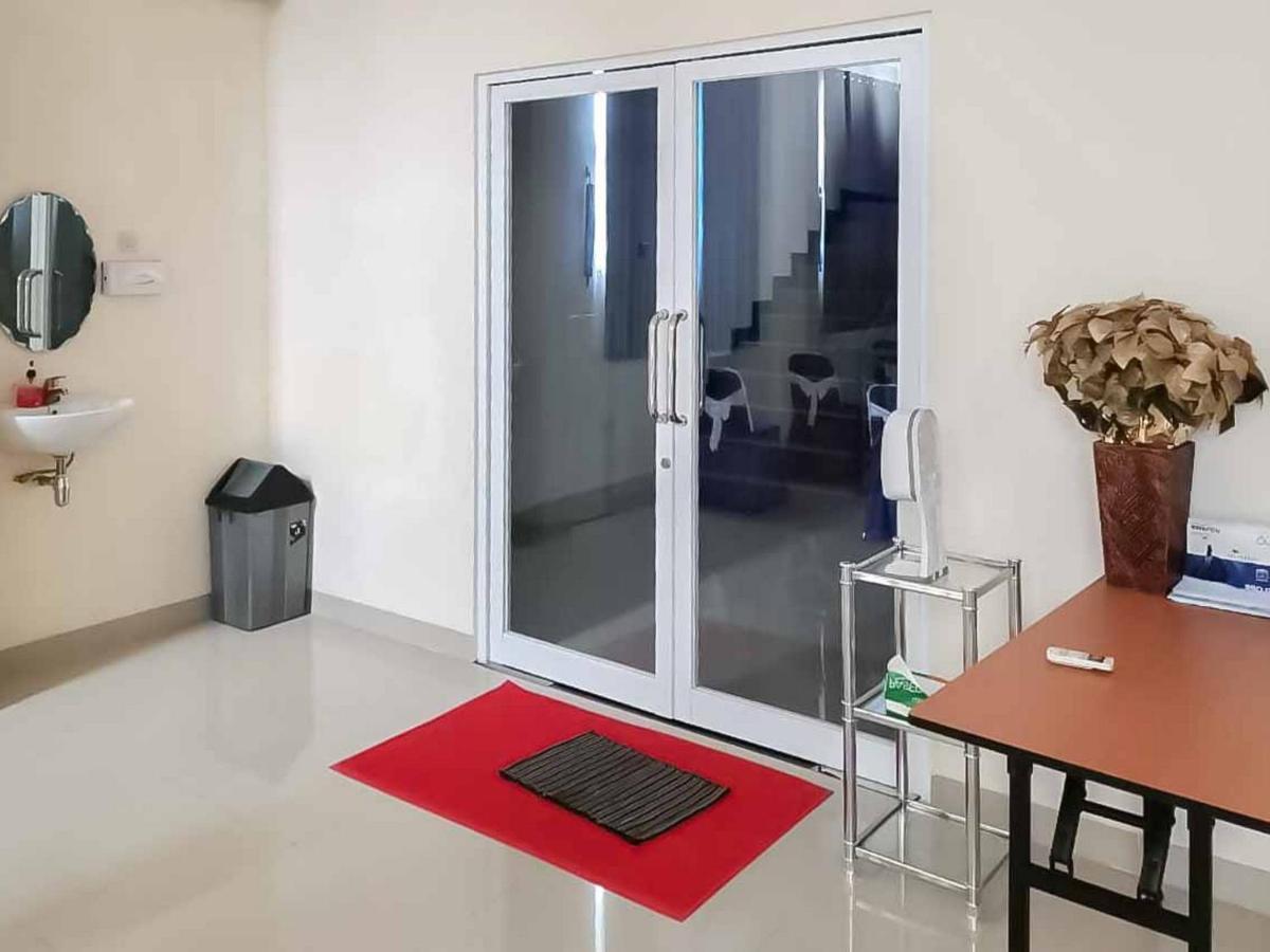 Wisma Talenta Mitra Reddoorz Cakarta Dış mekan fotoğraf