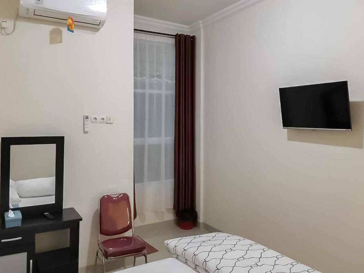 Wisma Talenta Mitra Reddoorz Cakarta Dış mekan fotoğraf