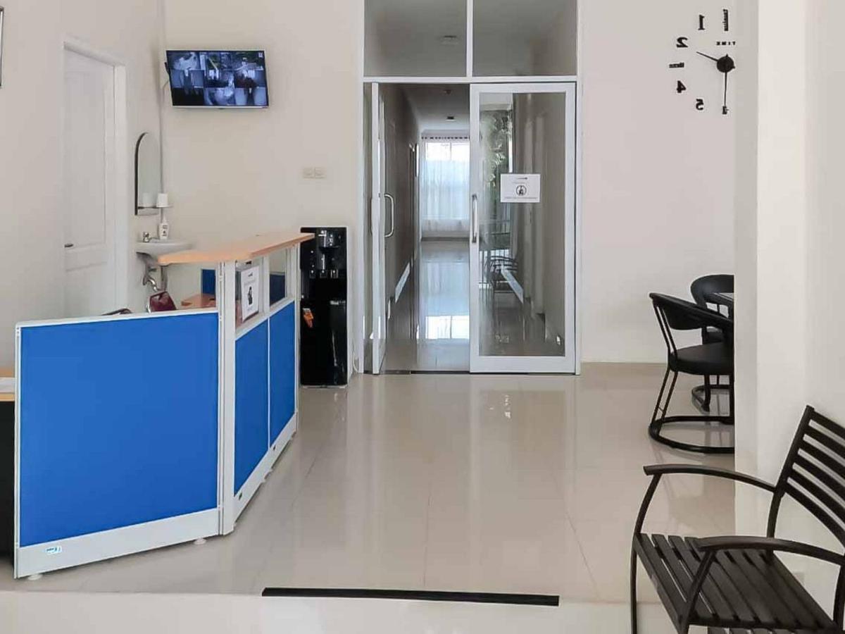 Wisma Talenta Mitra Reddoorz Cakarta Dış mekan fotoğraf